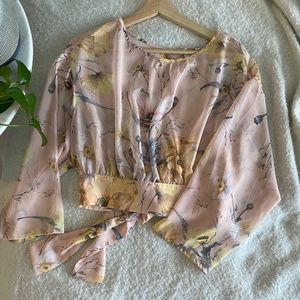 Open Back Cropped Flower Blouse